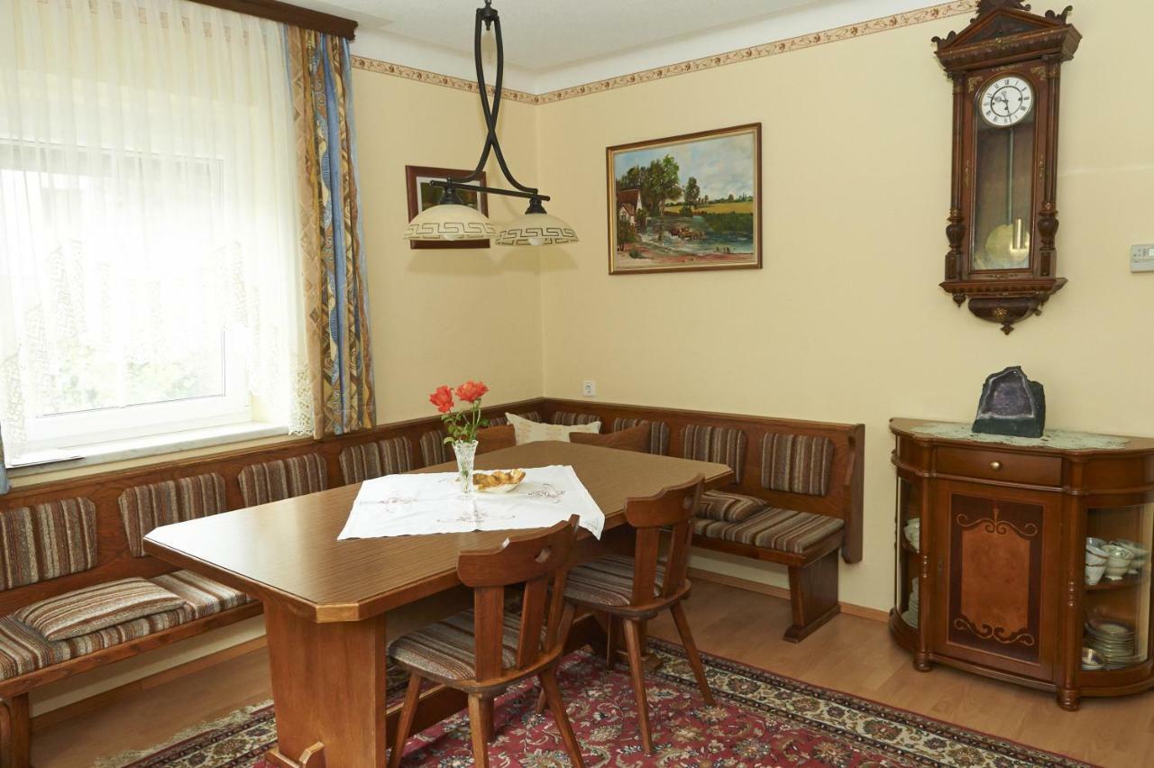 Ferienhaus Jantscher Flattach Zimmer foto