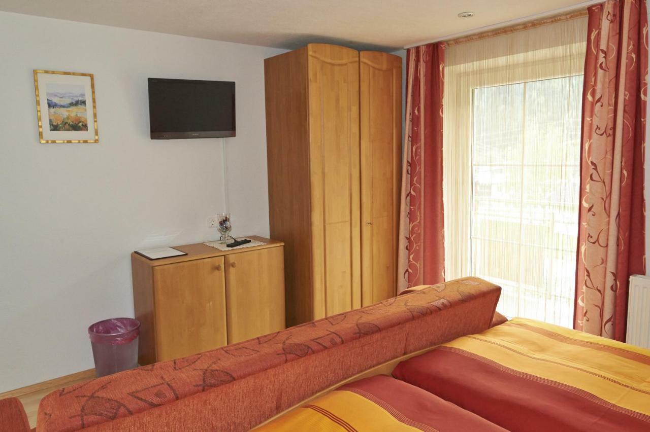Ferienhaus Jantscher Flattach Zimmer foto